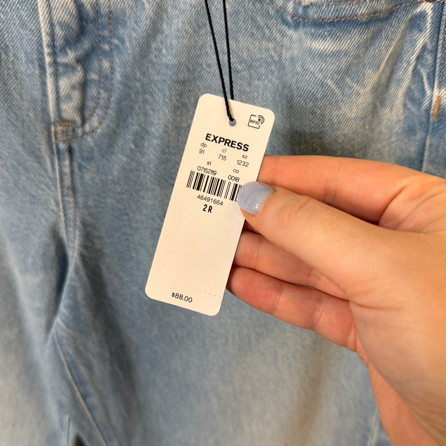 Express NWT 70s Flare Mid Rise Jeans 2 Regular $88 Retail