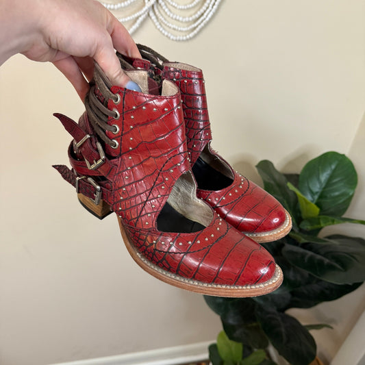 Freebird By Steven Red Leather Desert Bootie Size 7